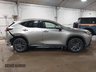 2022 Lexus NX with VIN 2T2AGCEZ3NC005386, listed as a IAAI auction lot 41537116 with 19,525 mi miles. Bid and sale history available at carsss.com. Image 13.