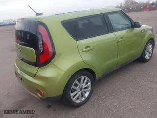 2017 Kia Soul + with VIN KNDJP3A55H7879073, listed as a IAAI auction lot 41944368 with 123,043 mi miles. Bid and sale history available at carsss.com. Image 4.