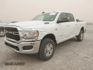 2022 Ram 2500 Big Horn with VIN 3C6UR5DL1NG235817, listed as a IAAI auction lot 41816835 with 44,895 mi miles. Bid and sale history available at carsss.com. Image 17.