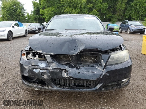 2009 BMW 3 Series 323i z VIN WBAPG73539A641268, wystawiony jako Copart lot #65438134 z przebiegiem 202 480 mil mil oraz Szkoda całkowita • Salvage title. Historia ofert i sprzedaży dostępna na DreamBid. Obrazek 5.