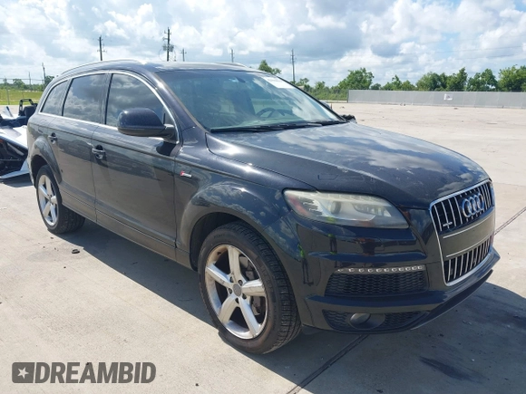 2015 Audi Q7 S line Prestige with VIN WA1DGAFE9FD004677, listed as a IAAI auction lot 42590832 with 150,143 mi miles and . Bid and sale history available at DreamBid. Image 1.