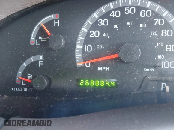 1999 Ford F-150 XL with VIN 1FTRX17L3XNC30010, listed as a IAAI auction lot 41632812 with 268,884 mi miles. Bid and sale history available at carsss.com. Image 7.