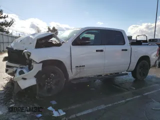 2024 Ram 1500 Big Horn z VIN 1C6SRFFT2RN184402, wystawiony jako Copart lot #43541115 z przebiegiem 14 942 mil mil oraz Szkoda całkowita • Salvage title. Historia ofert i sprzedaży dostępna na DreamBid. Obrazek 1.