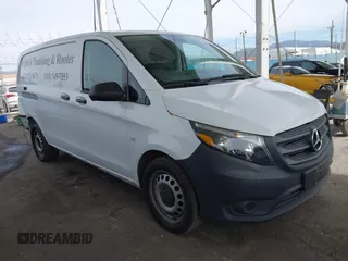 2020 Mercedes-Benz Metris Cargo z VIN WD3PG2EA8L3658198, wystawiony jako IAAI lot #41680184 z przebiegiem 87 632 mil mil oraz . Historia ofert i sprzedaży dostępna na DreamBid. Obrazek 1.