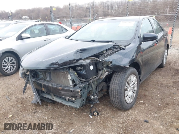 2012 Toyota Camry L with VIN 4T1BF1FK0CU520424, listed as a IAAI auction lot 41903916 with 158,001 mi miles. Bid and sale history available at carsss.com. Image 17.