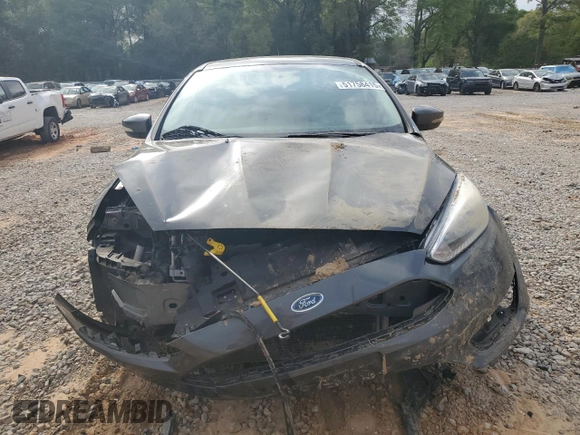 2016 Ford Focus SE z VIN 1FADP3F2XGL253736, wystawiony jako Copart lot #51758415 z przebiegiem 137 904 mil mil oraz Szkoda całkowita • Salvage title. Historia ofert i sprzedaży dostępna na DreamBid. Obrazek 5.