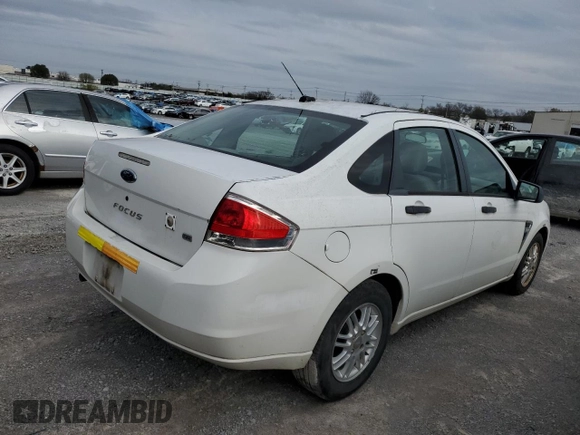 2008 Ford Focus SE z VIN 1FAHP35N18W246817, wystawiony jako Copart lot #68275004 z przebiegiem 261 765 mil mil oraz Czysty tytuł • Clean title. Historia ofert i sprzedaży dostępna na DreamBid. Obrazek 3.