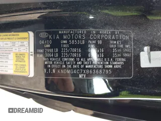 2011 Kia Sedona LX with VIN KNDMG4C7XB6368795, listed as a IAAI auction lot 42095251 with 146,813 mi miles. Bid and sale history available at carsss.com. Image 9.