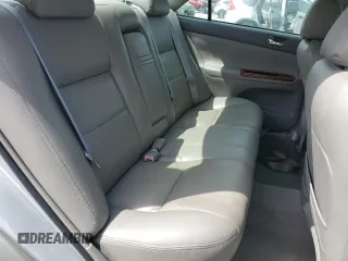 2003 Toyota Camry LE with VIN 4T1BE32K43U185592, listed as a Copart auction lot 51314275 with 284,330 mi miles and Salvage Title. Bid and sale history available at DreamBid. Image 10.