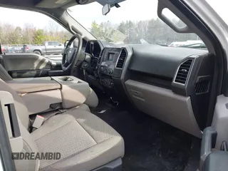 2016 Ford F-150 XLT with VIN 1FTFX1EF5GFC75380, listed as a IAAI auction lot 41994753 with 180,858 mi miles and . Bid and sale history available at carsss.com. Image 5.
