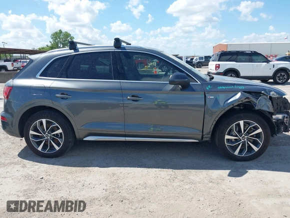 2022 Audi Q5 S line Premium Plus with VIN WA1EAAFY2N2072698, listed as a IAAI auction lot 42607942 with 42,796 mi miles and . Bid and sale history available at DreamBid. Image 14.