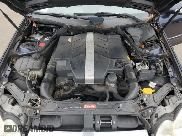 2004 Mercedes-Benz CLK 320 z VIN WDBTK65G44T033117, wystawiony jako Copart lot #84077464 z przebiegiem 92 488 mil mil oraz Tytuł czysty. Historia ofert i sprzedaży dostępna na DreamBid. Obrazek 11.