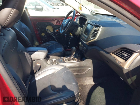 2015 Jeep Cherokee Limited with VIN 1C4PJMDS5FW588241, listed as a IAAI auction lot 42093045 with 54,927 mi miles and . Bid and sale history available at DreamBid. Image 5.