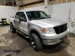 2006 Ford F-150 XLT with VIN 1FTPW14516KA65901, listed as a Copart auction lot 86382464 with 0 mi miles and Non Repairable. Bid and sale history available at carsss.com. Image 4.