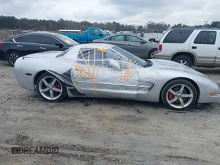 2001 Chevrolet Corvette Z06 with VIN 1G1YY12S915127617, listed as a IAAI auction lot 41620619 with 77,868 mi miles. Bid and sale history available at carsss.com. Image 13.