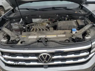 2022 Volkswagen Atlas SEL Premium R-Line with VIN 1V2FE2CA9NC213092, listed as a Copart auction lot 43430625 with 53,426 mi miles and Salvage title. Bid and sale history available at DreamBid. Image 11.
