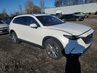 2021 Mazda CX-9 Signature with VIN JM3TCBEY6M0537192, listed as a Copart auction lot 83198984 with 28,112 mi miles and Salvage Title. Bid and sale history available at carsss.com. Image 4.