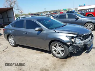 2014 Nissan Altima 2.5 S with VIN 1N4AL3AP3EC173211, listed as a IAAI auction lot 41973278 with 127,024 mi miles. Bid and sale history available at carsss.com. Image 13.