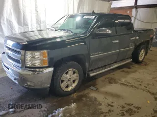 2013 Chevrolet Silverado 1500 LT with VIN 3GCPKSE71DG237981, listed as a Copart auction lot 42126845 with 228,252 mi miles and Salvage Title. Bid and sale history available at DreamBid. Image 1.