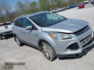 2015 Ford Escape Titanium с VIN 1FMCU9J93FUA35776, выставлен на аукционе IAAI как лот 42053412 с пробегом 183 714 миль миль и . История ставок и продаж доступна на DreamBid. Изображение 1.