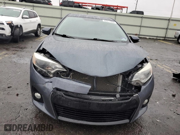 2016 Toyota Corolla L with VIN 2T1BURHE2GC533548, listed as a Copart auction lot 82211964 with 117,572 mi miles and Salvage title. Bid and sale history available at DreamBid. Image 5.