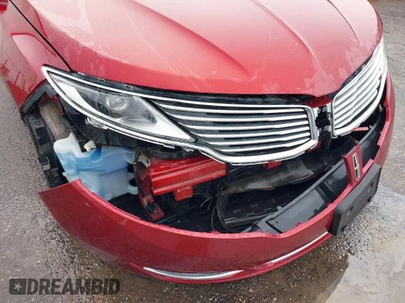 2014 Lincoln MKZ z VIN 3LN6L2J9XER806263, wystawiony jako IAAI lot #41794501 z przebiegiem 96 845 mil mil oraz . Historia ofert i sprzedaży dostępna na DreamBid. Obrazek 6.