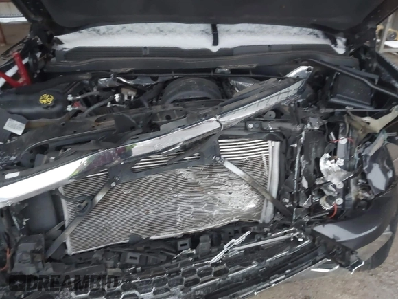2015 Chevrolet Silverado 1500 LT with VIN 1GCRCREC5FZ402543, listed as a IAAI auction lot 41290500 with 136,079 mi miles. Bid and sale history available at carsss.com. Image 10.