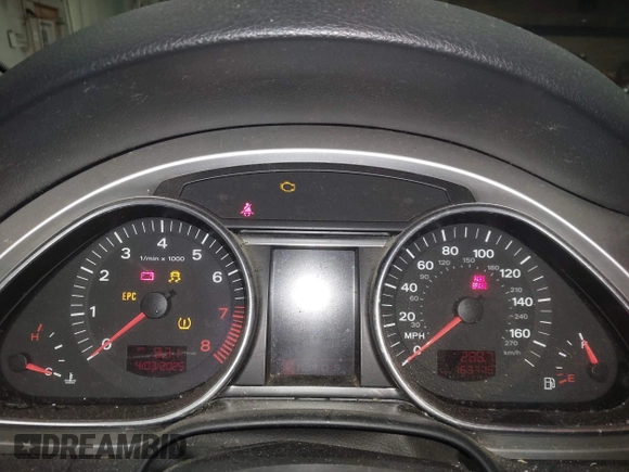 2007 Audi Q7 Premium with VIN WA1BY74L37D058938, listed as a IAAI auction lot 41928034 with 163,779 mi miles and . Bid and sale history available at DreamBid. Image 7.