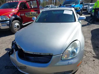 2002 Lexus SC with VIN JTHFN48Y720028912, listed as a IAAI auction lot 41810756 with 80,036 mi miles. Bid and sale history available at carsss.com. Image 12.