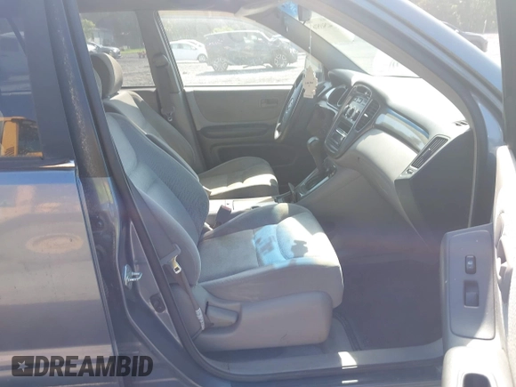 2003 Toyota Highlander z VIN JTEGD21A830066009, wystawiony jako IAAI lot #42543516 z przebiegiem 264 635 mil mil oraz . Historia ofert i sprzedaży dostępna na DreamBid. Obrazek 5.