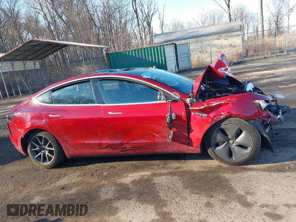 2018 Tesla Model 3 Long Range Battery with VIN 5YJ3E1EB4JF065581, listed as a IAAI auction lot 41542190 with 4,154 mi miles and . Bid and sale history available at DreamBid. Image 12.