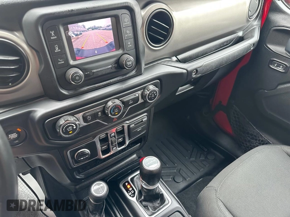 2020 Jeep Gladiator Sport S with VIN 1C6HJTAG7LL126346, listed as a Copart auction lot 64499175 with 147,236 mi miles and Clean title. Bid and sale history available at DreamBid. Image 9.