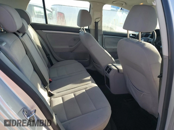 2007 Volkswagen Rabbit with VIN WVWDS71K37W097609, listed as a Copart auction lot 73602904 with 130,581 mi miles and Clean title. Bid and sale history available at DreamBid. Image 10.