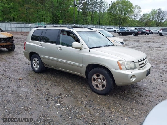 2001 Toyota Highlander with VIN JTEGF21A510026302, listed as a IAAI auction lot 41973526 with 252,330 mi miles. Bid and sale history available at carsss.com. Image 1.