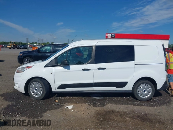 2018 Ford Transit Connect XLT z VIN NM0LS7F76J1377283, wystawiony jako IAAI lot #42222008 z przebiegiem 140 667 mil mil oraz . Historia ofert i sprzedaży dostępna na DreamBid. Obrazek 14.