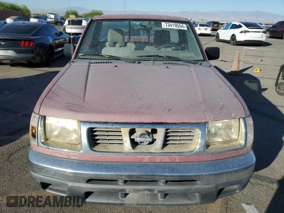 1998 Nissan Frontier XE z VIN 1N6DD21S1WC352882, wystawiony jako Copart lot #73419554 z przebiegiem 160 582 mil mil oraz Czysty tytuł • Clean title. Historia ofert i sprzedaży dostępna na DreamBid. Obrazek 5.