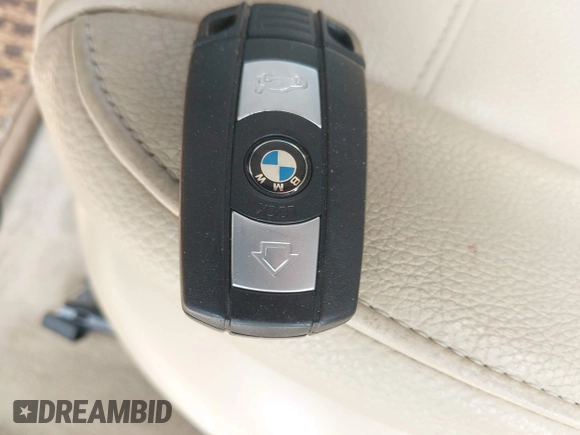 2011 BMW 3 Series 328i xDrive with VIN WBAPK7C5XBF087847, listed as a IAAI auction lot 42178023 with 90,571 mi miles and . Bid and sale history available at DreamBid. Image 11.