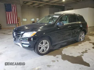 2013 Mercedes-Benz M 350 z VIN 4JGDA5HB9DA235154, wystawiony jako Copart lot #57593255 z przebiegiem 70 563 mil mil oraz Szkody całkowita. Historia ofert i sprzedaży dostępna na DreamBid. Obrazek 1.