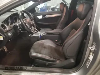 2013 Mercedes-Benz C 250 z VIN WDDGJ4HB6DF991593, wystawiony jako Copart lot #55407055 z przebiegiem 144 598 mil mil oraz Szkoda całkowita • Salvage title. Historia ofert i sprzedaży dostępna na DreamBid. Obrazek 7.
