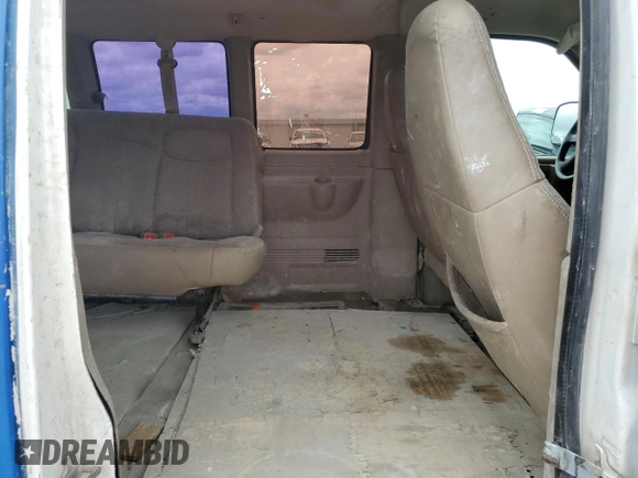 2005 Chevrolet Express Passenger with VIN 1GAHG39U351118043, listed as a Copart auction lot 70053224 with 264,381 mi miles and Clean title. Bid and sale history available at DreamBid. Image 11.