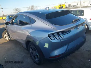 2022 Ford Mustang Mach-E Select z VIN 3FMTK1RMXNMA44459, wystawiony jako IAAI lot #41436186 z przebiegiem 41 288 mil mil oraz . Historia ofert i sprzedaży dostępna na DreamBid. Obrazek 3.