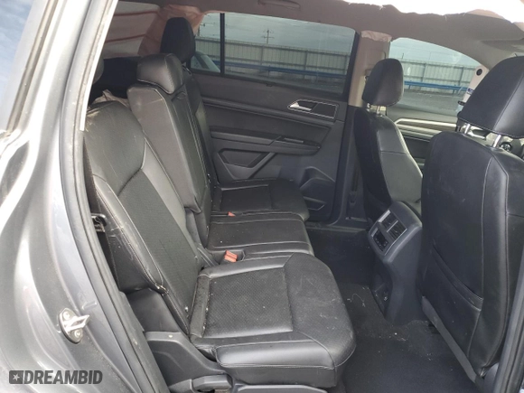 2019 Volkswagen Atlas 3.6L V6 SE w/Technology R-Line with VIN 1V2XR2CA1KC524598, listed as a Copart auction lot 85163674 with 124,944 mi miles and Salvage Title. Bid and sale history available at carsss.com. Image 10.