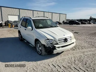 2005 Mercedes-Benz M-Class 3.7L with VIN 4JGAB57E55A559036, listed as a Copart auction lot 83024234 with 164,454 mi miles and Salvage Title. Bid and sale history available at carsss.com. Image 12.
