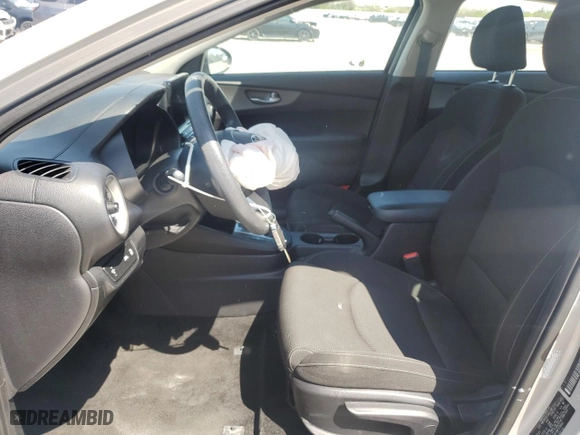 2021 Kia Forte LXS with VIN 3KPF24ADXME378045, listed as a Copart auction lot 46433455 with 58,346 mi miles and Salvage Title. Bid and sale history available at carsss.com. Image 7.