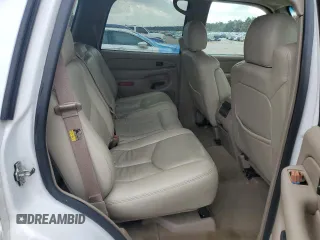 2006 Chevrolet Tahoe LT with VIN 1GNEC13T06R119865, listed as a Copart auction lot 44915225 with 185,145 mi miles and Salvage Title. Bid and sale history available at carsss.com. Image 11.