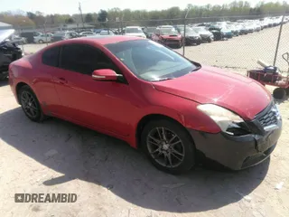 2008 Nissan Altima 3.5 SE with VIN 1N4BL24E78C108830, listed as a IAAI auction lot 41898161 with 110,875 mi miles. Bid and sale history available at carsss.com. Image 1.
