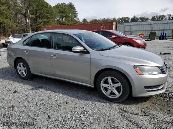 2013 Volkswagen Passat S with VIN 1VWAP7A3XDC021540, listed as a Copart auction lot 47683435 with 283,842 mi miles and Non Repairable. Bid and sale history available at carsss.com. Image 4.