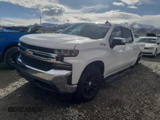 2022 Chevrolet Silverado 1500 LT with VIN 3GCUYDED9NG174293, listed as a Copart auction lot 48128215 with 43,029 mi miles and Salvage Title. Bid and sale history available at DreamBid. Image 1.