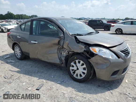 2012 Nissan Versa SV with VIN 3N1CN7AP2CL800957, listed as a Copart auction lot 62297745 with 60,667 mi miles and Clean title. Bid and sale history available at DreamBid. Image 4.