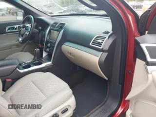 2014 Ford Explorer XLT with VIN 1FM5K8D87EGA87341, listed as a IAAI auction lot 42038883 with 134,029 mi miles and . Bid and sale history available at carsss.com. Image 5.